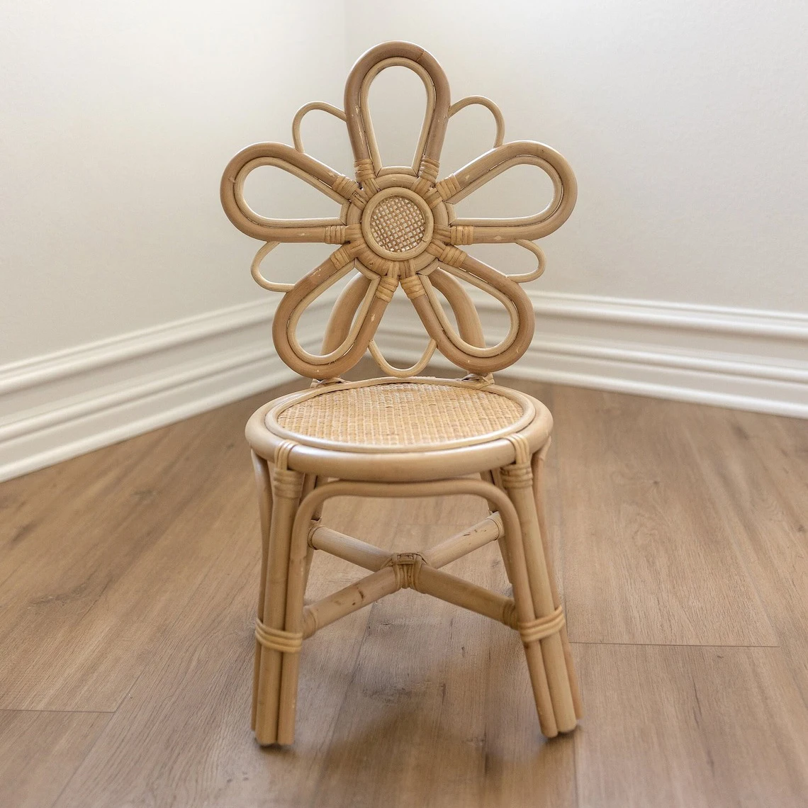 For Rattan Flower Kids Chairs  - огляд і ціна Kids Outdoor Table
